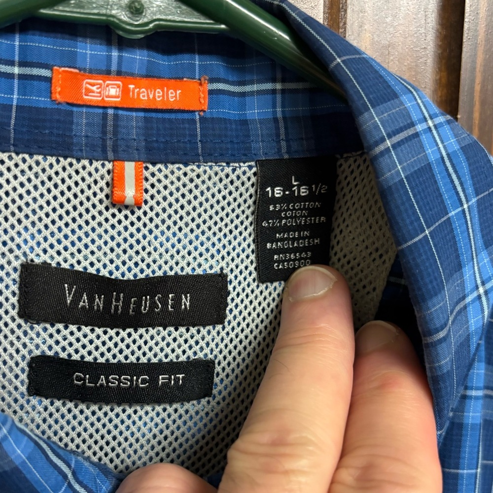 Van Heusen Traveller SS Shirts (3) - 16/16.5, Blue, Dk Blue, Gray - Cotton/Poly - Picture 7 of 13